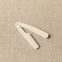 Cocoknits Fuzz off comb 　毛玉とり　カミソリ型