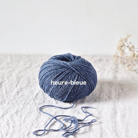 Ulysse　　from  　　De rerum natura  青系