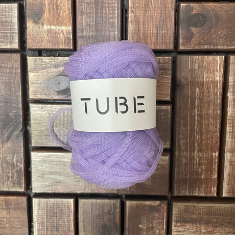 TUBE  チューブ状になった不思議な糸