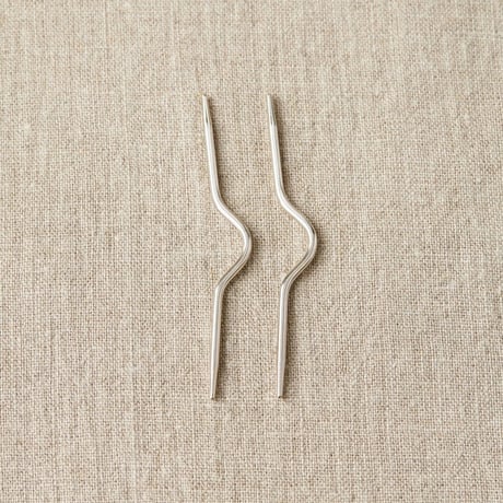 Cocoknits　Curved Cable Needles　スチールでカーブな縄編み針