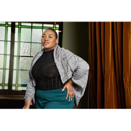 Knitting Outside the BOX Drape& Fold Bristol Ivy    PomPom  (英文）