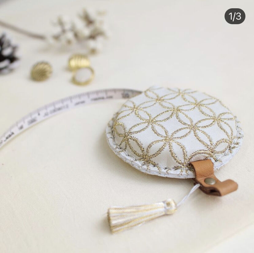 Cohana 七宝柄の刺繍巻尺 Winter Gold -冬季限定バージョン- | EYLUL