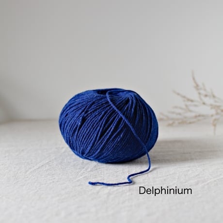 Gilliatt 　　from 　De rerum natura  青系