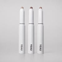 SMOOTH EYE SHADOW STICK