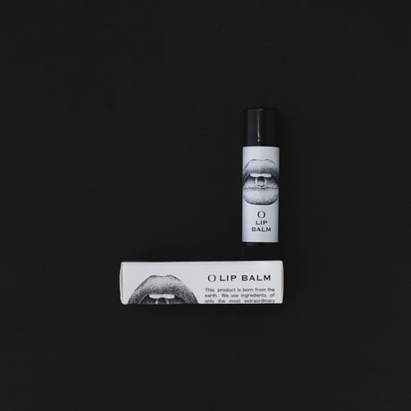 O LIP STICK BALM(ｵｰ・ﾘｯﾌﾟｽﾃｨｯｸﾊﾞｰﾑ)