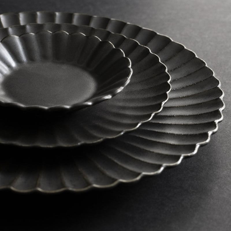 イタリア 菊割皿 16cm | 道具屋 nobori