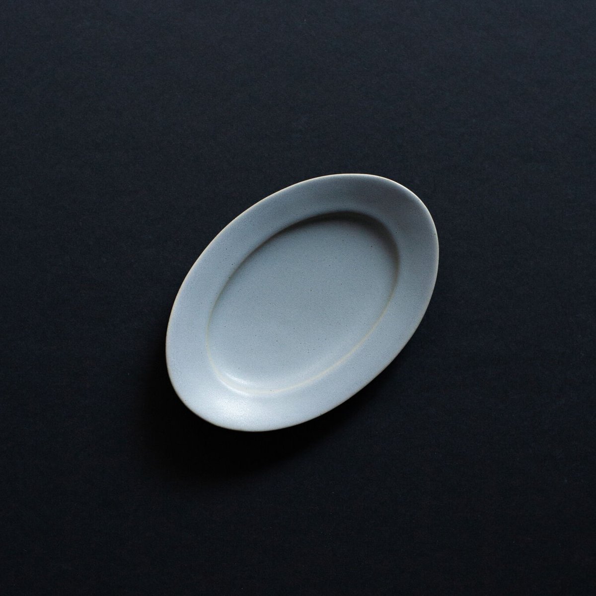 あわびウェア awabiware オーバル皿 L Awabi ware(あわびウェア)｜オーバル皿 S/アイボリー の通販