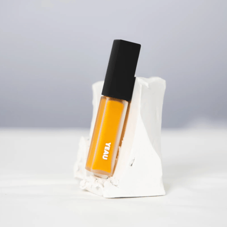 plumping lip gloss