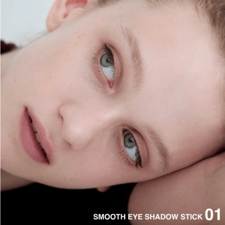 SMOOTH EYE SHADOW STICK