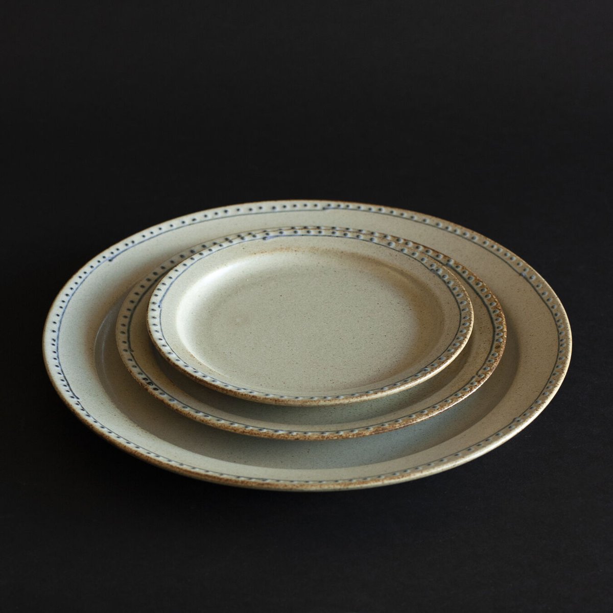 ＊専用です！＊perori craft 木製プレート  18cm 専用です！＊perori craft 木製プレート 18cm - メルカリ