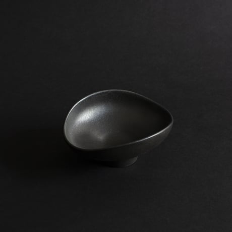 クルヴァーレ 4寸鉢