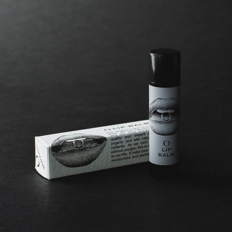 O LIP STICK BALM(ｵｰ・ﾘｯﾌﾟｽﾃｨｯｸﾊﾞｰﾑ)