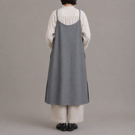 N3-2 両脇スリットエプロン