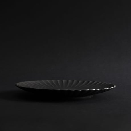 L1-10 イタリア 菊割皿　23.5cm