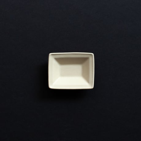 L3-4 長方豆皿