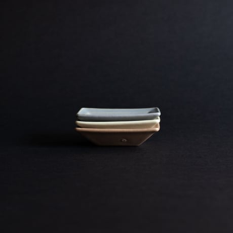 L3-4 長方豆皿
