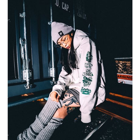 STORES パーカーの検索結果