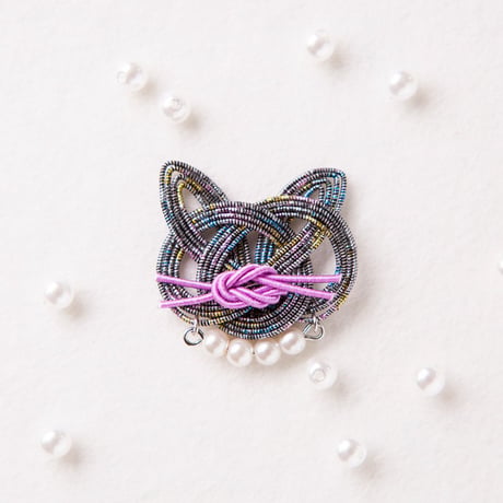 mizuhikigirl  猫結びのブローチ　　 kuro