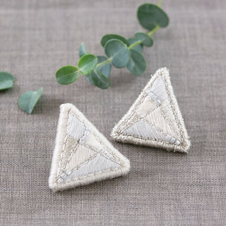 harishigoto  イヤリングキット　hikari × White