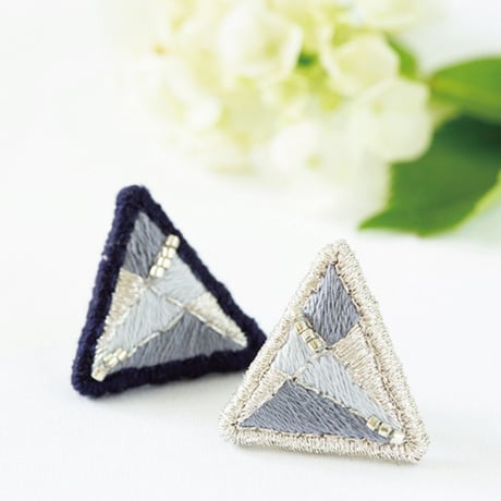 harishigoto  イヤリングキット　hikari × Navy