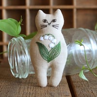 nekogao 刺繍ブローチ（図案印刷済）　 -すずらん-　　PHC-130-3