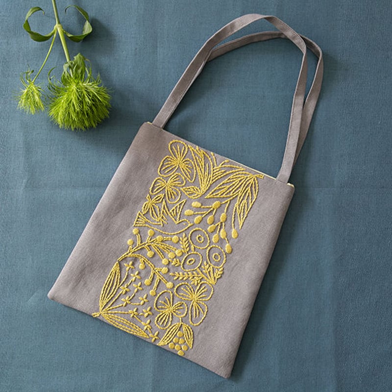 Alice Makabe 小鳥と草花の小さなバッグ Gray×Yellow | piece s Alice Makabe 小鳥と草花の小さなバッグ Gray×Yellow | piece s