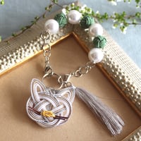 mizuhikigirl　猫結びのバッグチャーム　ー銀ー　PHC-128-2
