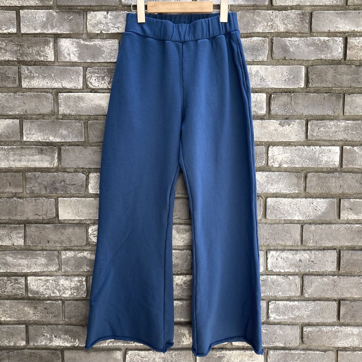 WALLA WALLA SPORT】WIDE FLARE PANTS CHINA BLUE