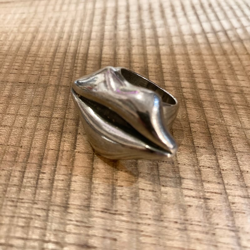 【BEAMS】 Otro Accesorioリップリング otro accesorio】Lip Ring オトロアクセソリオ リップリング | LIL