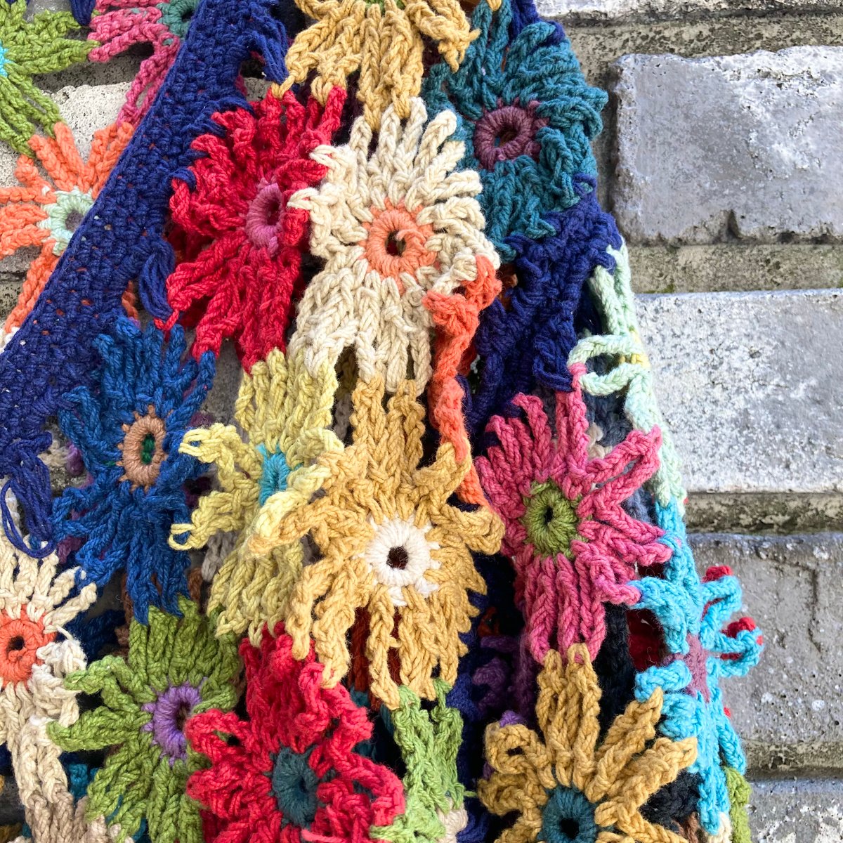 Mac Mahon Knitting Mills】 Chain Flower Cardiga