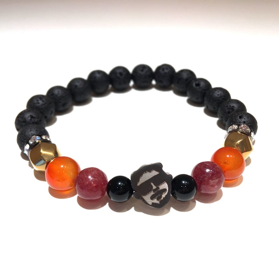 5e46922ac78a53675355b49d