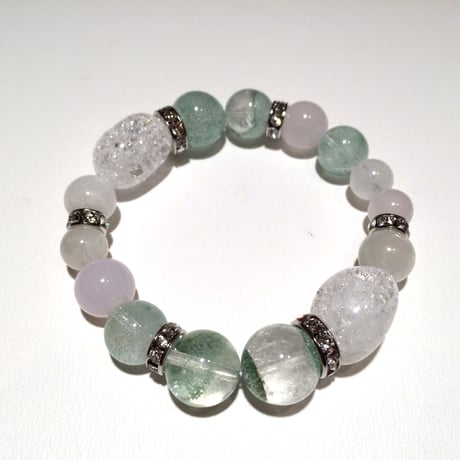 落ち着いた自分との会話★グリーンファントムクォーツ・ムーンストーン・レインボークォーツ【女性用】