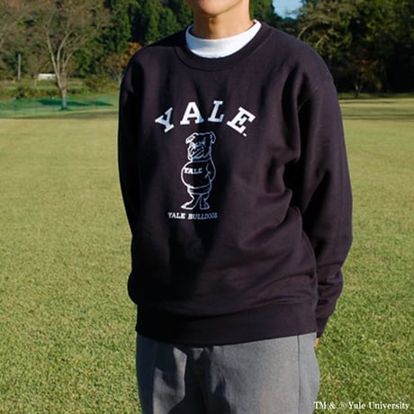 YALE BULLDOGSプリントトレーナー（ダークネイビー）