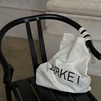 【ARKET】 ロゴトートバッグ
