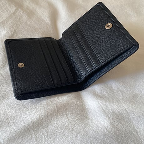 リアルレザーZIP2つ折り財布