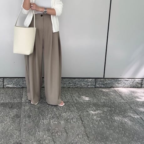 ワイドタックパンツ