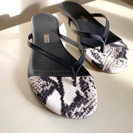 【TKEES】『FRENCH TIPS』 (ブラック)