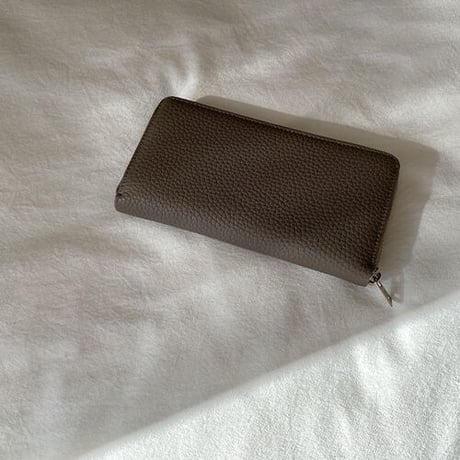リアルレザーRファスナー長財布