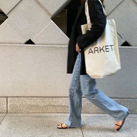 【ARKET】 ロゴトートバッグ