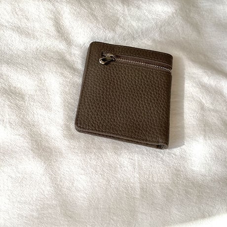 リアルレザーZIP2つ折り財布