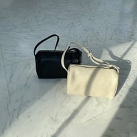 レザーポーチバッグ