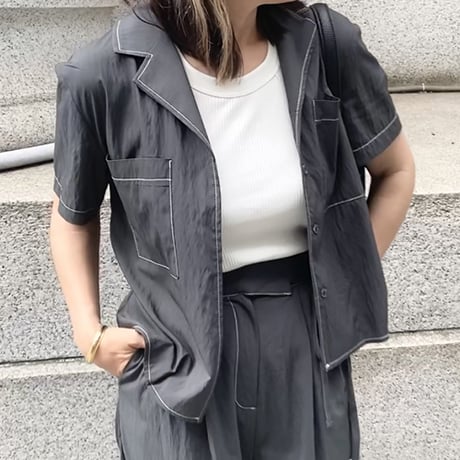 ステッチ半袖シャツ