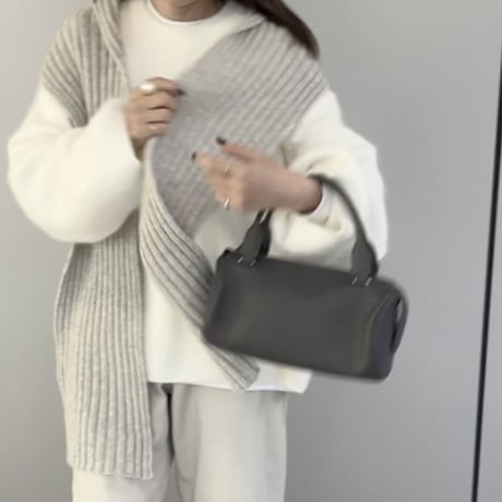 ラウンドミニボストンバッグ