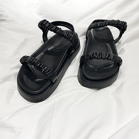 ギャザーサンダル