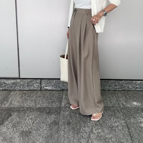 ワイドタックパンツ