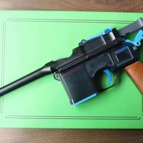 モーゼルC96   １：１サイズモデルガン　模型　分解可・排莢動作