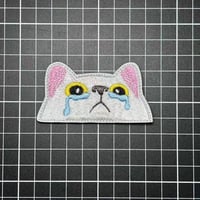 【泣き猫・白】エンブレム　パッチ　ベルクロワッペン マジックテープ