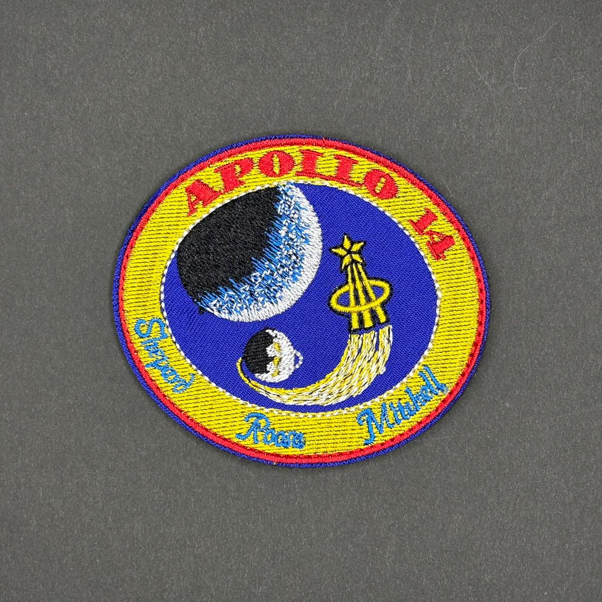 大きさは写真の通りでアポロ APOLLO NASA 刺繍ワッペン ミッション