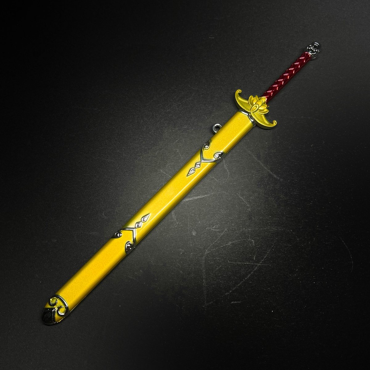 双龍　絹本　仕立　福山臥龍　真筆　五つ爪 軸装サイズ　Ｈ185 W 53 紙箱 双龍 絹本 仕立 福山臥龍 真筆 五つ爪 軸装サイズ H185 W 53