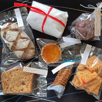 パンと焼菓子の詰め合わせ  【定期便／ふた月に1度】